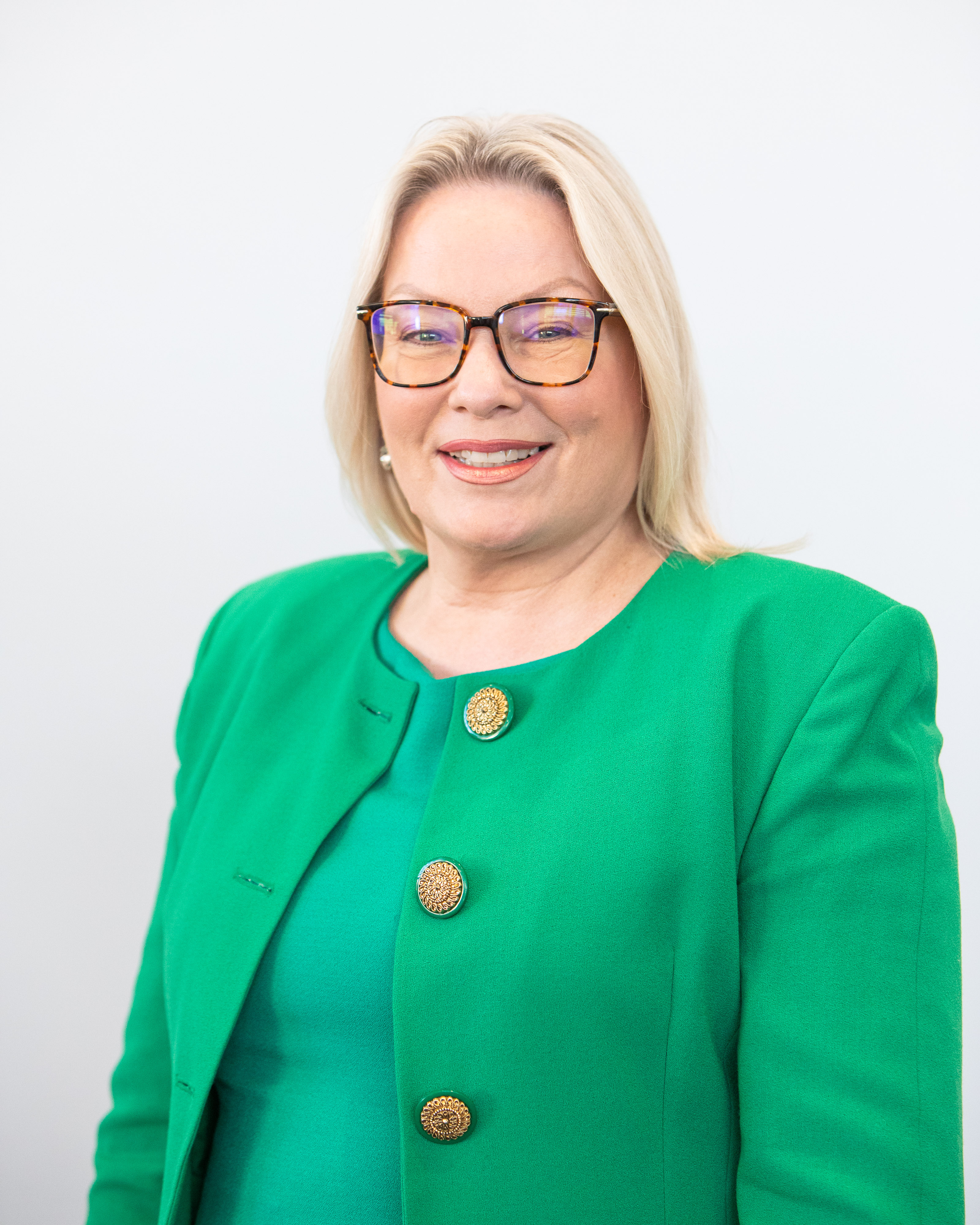 Kerri-Anne MRuk